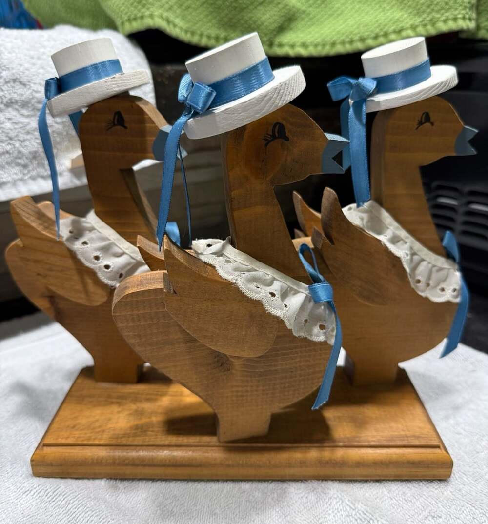 Vintage Wooden Geese With Bonnets Shelf Sitters
